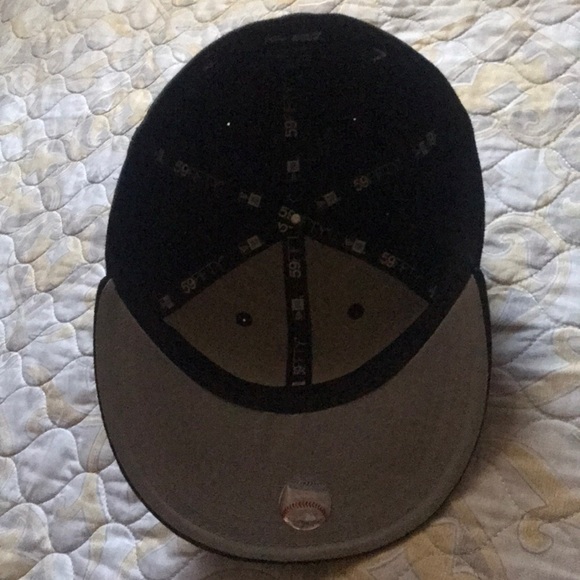 Boston hat/ price is firm!! - Picture 2 of 2